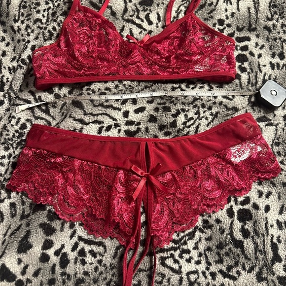 Sexy red two-piece outfit BNWOT size Large - Picture 7 of 7